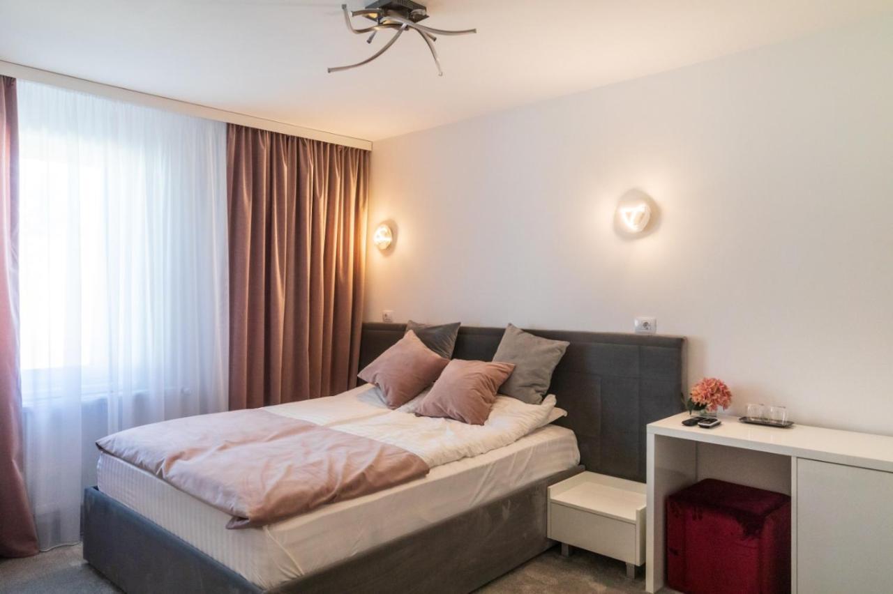 Casa Andreea Hotel Brasov Bagian luar foto